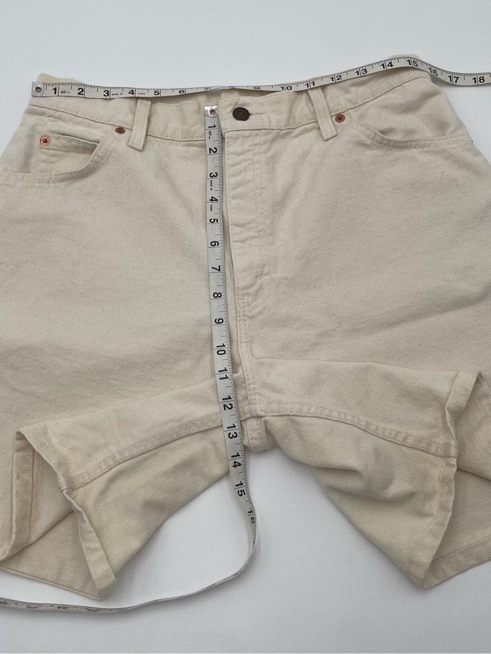 VTG Levi's 951 Jean Shorts Jorts Women’s 14 Beige Denim Orange Tab 90s USA Made - Picture 7 of 11